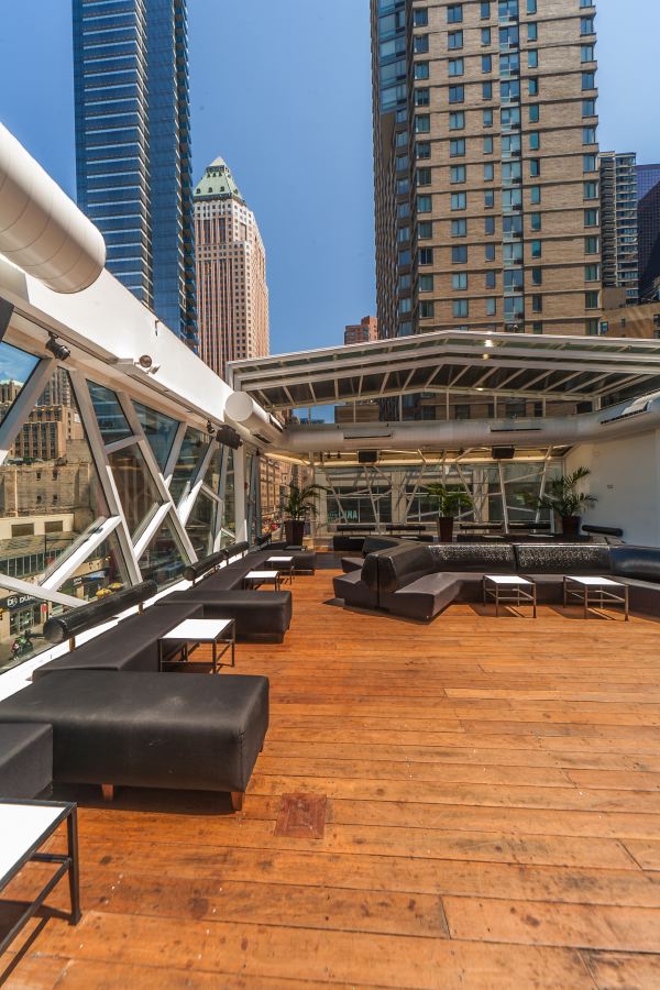 2017 Penthouse 760 rooftop New Years Eve party in Times Square