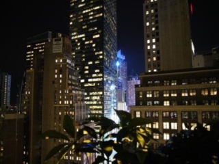 elsie-rooftop-live-view-of-times-square-ball-drop