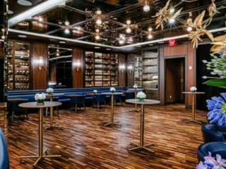 NYY-Lounge-Hard-Rock-Times-Square-3